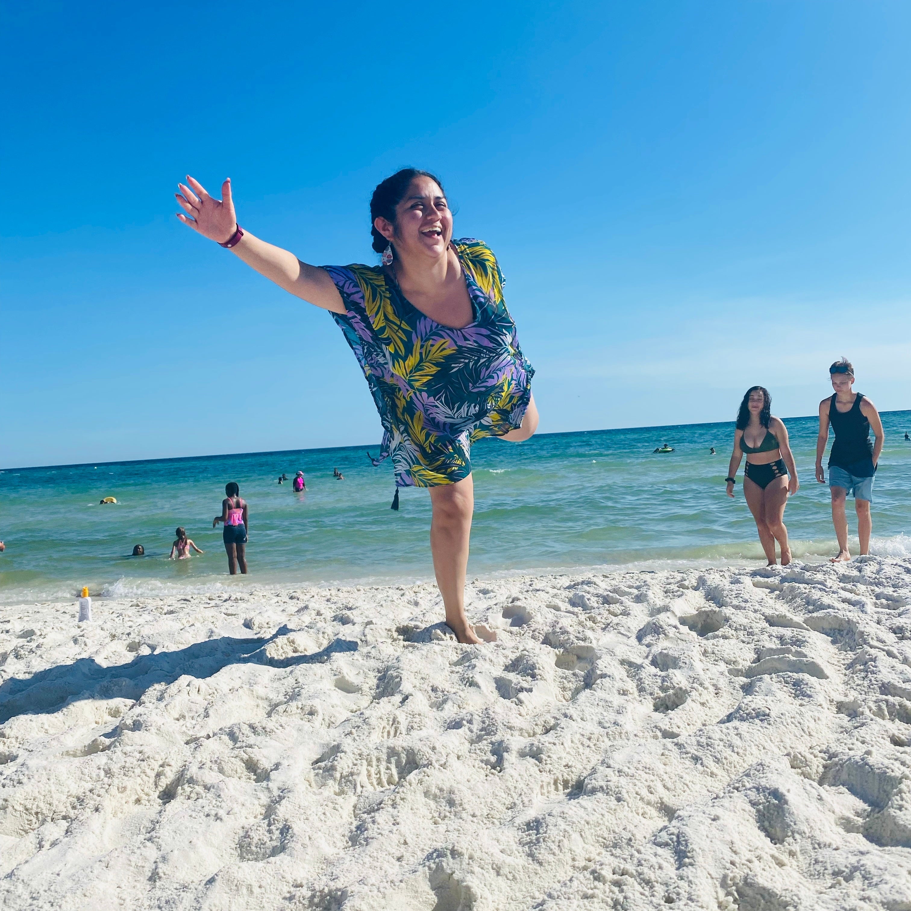Yesenia Castillo Yoga on the beach